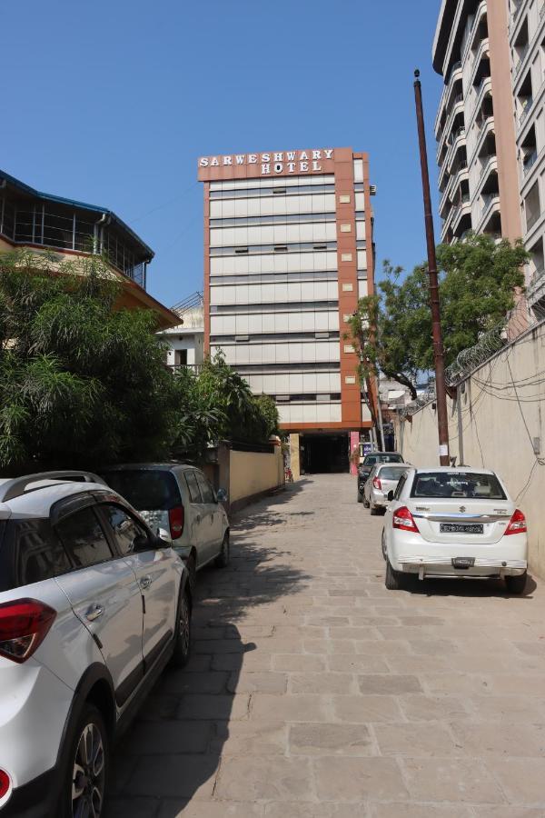Hotel Sarweshwary Βαρανάσι Εξωτερικό φωτογραφία