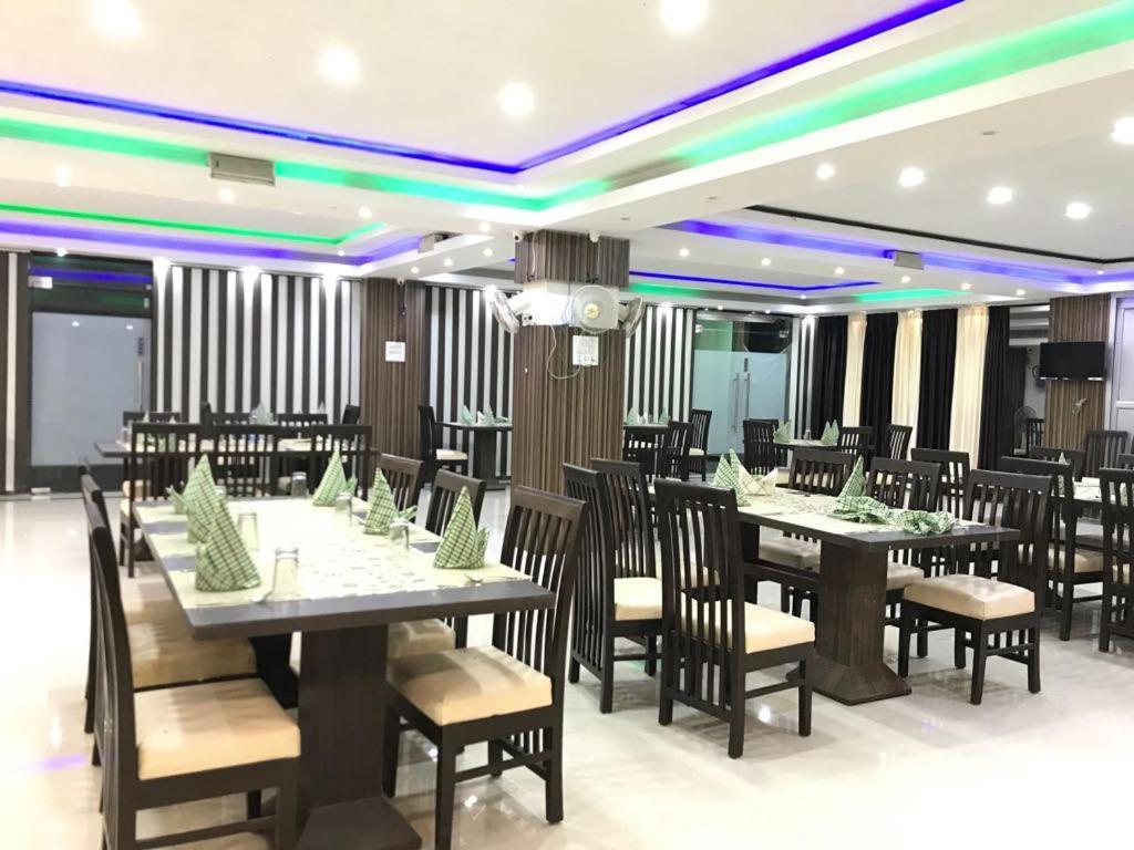 Hotel Sarweshwary Βαρανάσι Εξωτερικό φωτογραφία